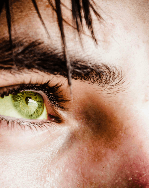 /images/stock/green-eyes.png